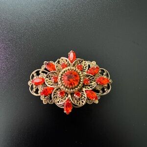 Vintage Unsigned Sparkling Orange and Topaz Faceted Glass Rhinestone Brooch